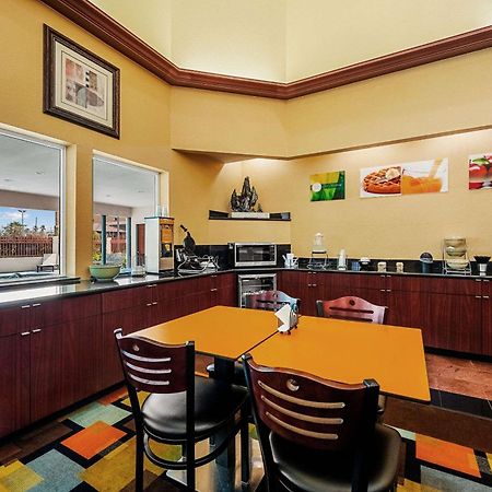 Quality Inn & Suites Cypress Extérieur photo