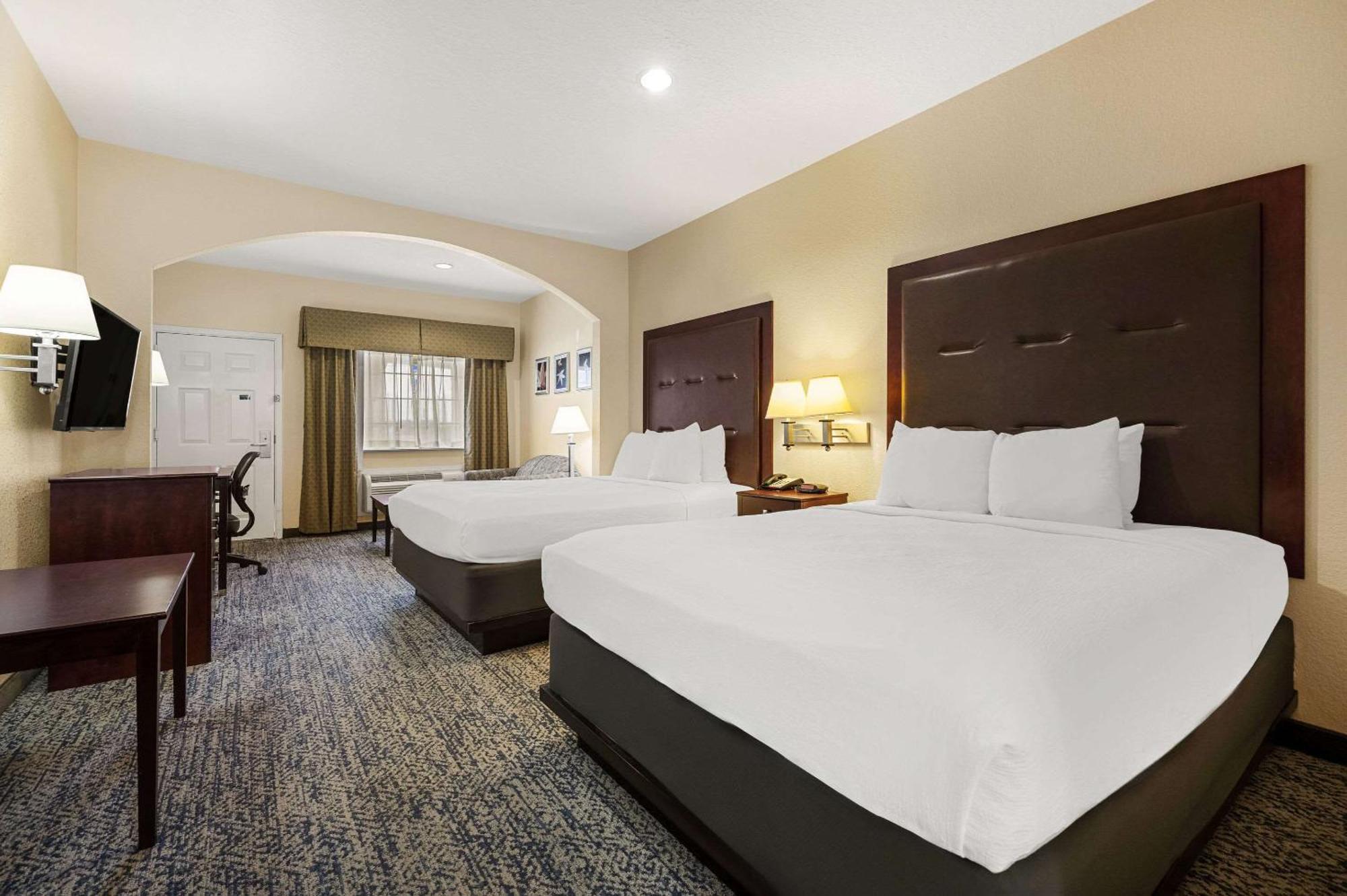 Quality Inn & Suites Cypress Extérieur photo
